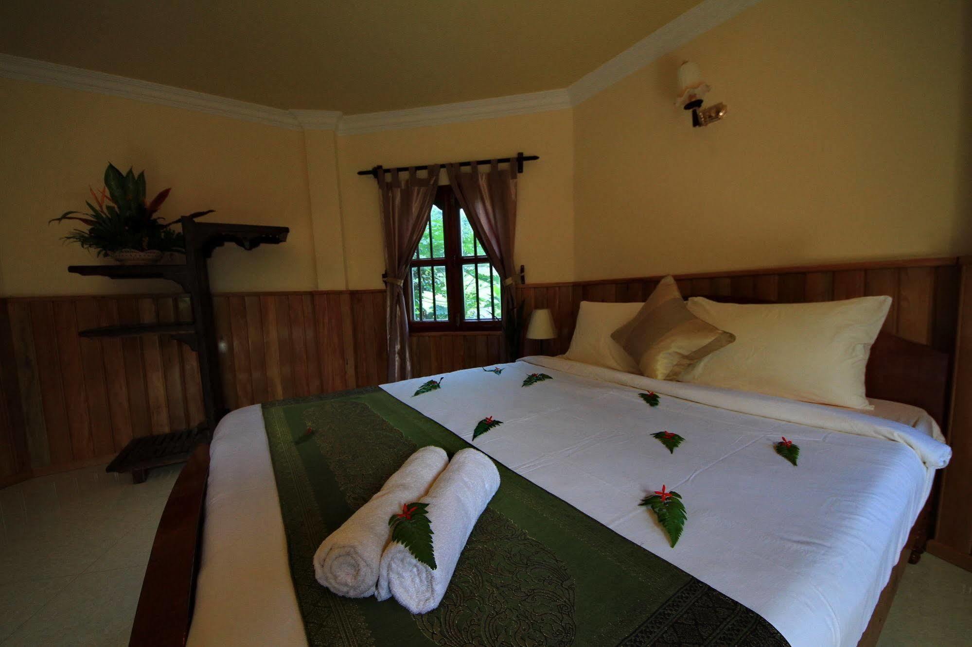 Spring Valley Resort Kep Ngoại thất bức ảnh