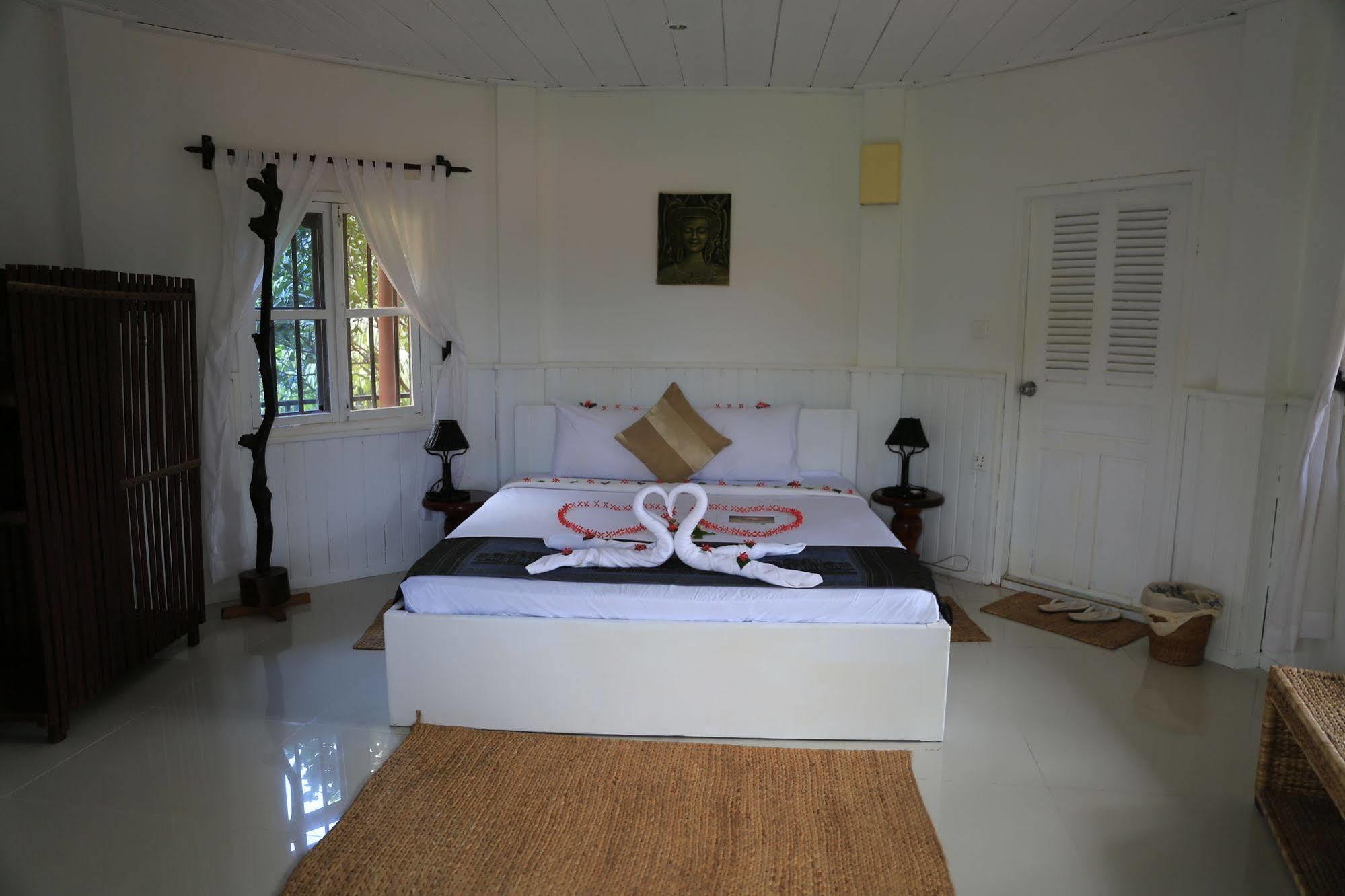 Spring Valley Resort Kep Ngoại thất bức ảnh